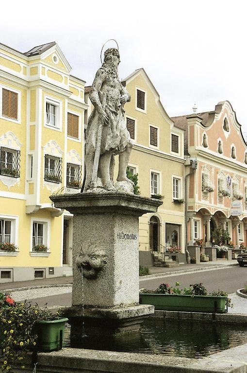 Hotel Sammer Neufelden Ngoại thất bức ảnh